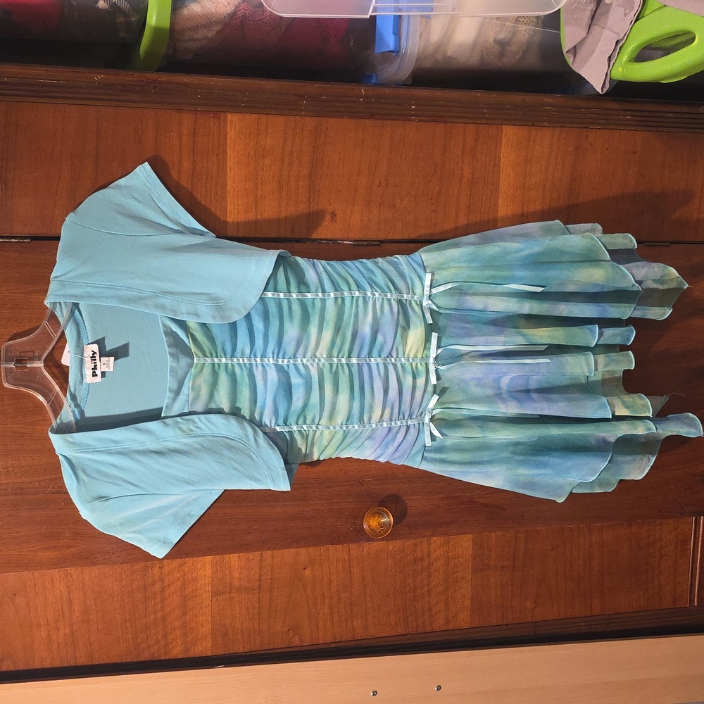 Girls dress
